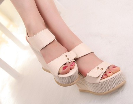 sandals-fashion